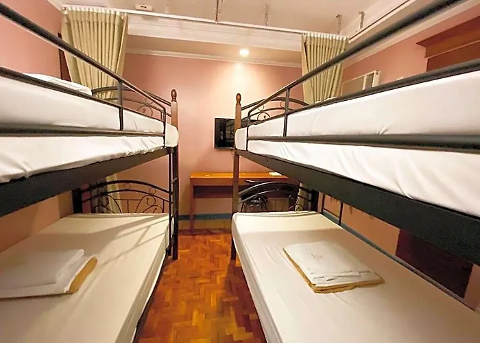 Hotel Royale Parc & Annapolis Cubao Manila